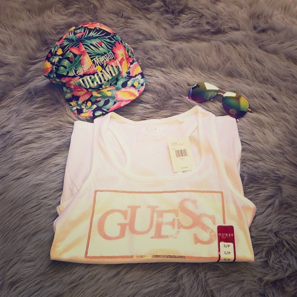 NWT Small GUESS racerback tank top - Picture 1 of 3